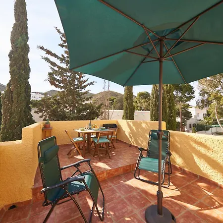 El Palomar Apartment *